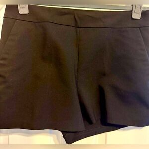 Tailored Women’s Black Shorts Size 2